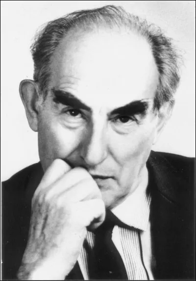 Ce physicien et astrophysicien considéré comme un des pères de la bombe atomique soviétique, c'est ... Ginzburg.