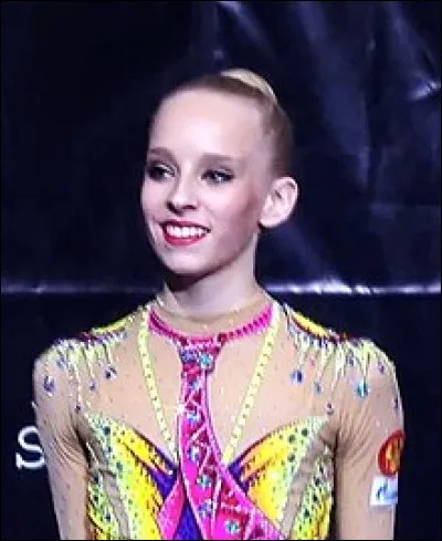 Quel est l'engin qui a fait perdre son titre olympique à Yana Kudryavtseva aux JO de Rio en 2016 ?