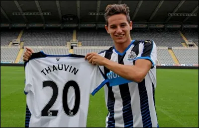 Dans quel pays Flotov a-t-il été transféré avant de revenir à l'OM ?