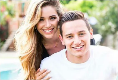 Comment s'appelle la compagne de Flotov ?