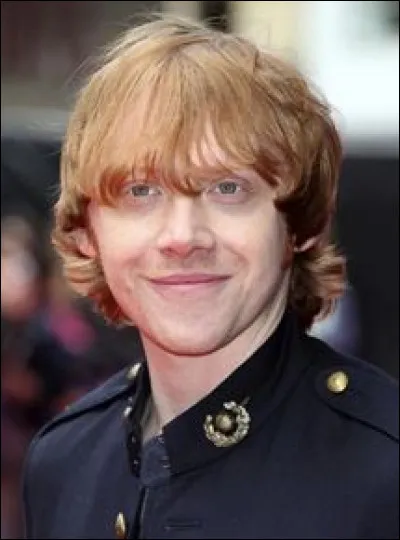 Quel est le malheur dans le deuxième film et deuxième livres de Harry Potter qui arrive a Ron ?