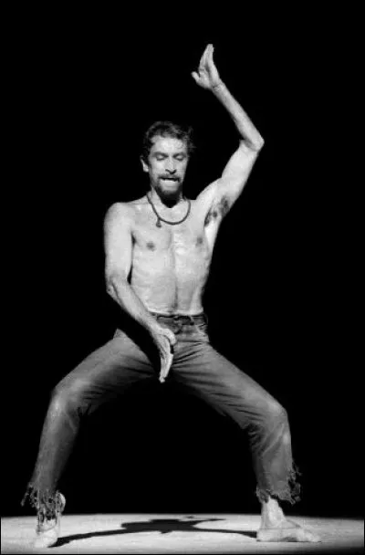 Béjart, célèbre danseur et chorégraphe, était de nationalité