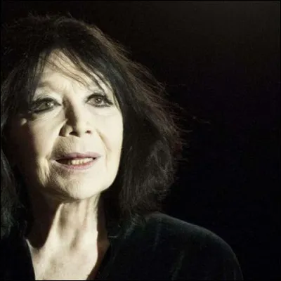 Cette chanteuse, "muse de Saint-Germain-des-Prés", célèbre pour ses titres "Si tu t'imagines", "Jolie Môme", "Paris Canaille", "Déshabillez-moi", se prénomme ...