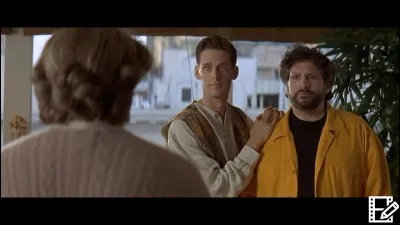 Que disent les frères de Daniel quand ils voient Mme Doubtfire ?