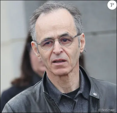 Qui est ce chanteur ?