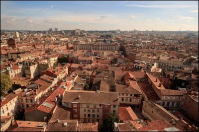 Situez le pays de Toulouse.