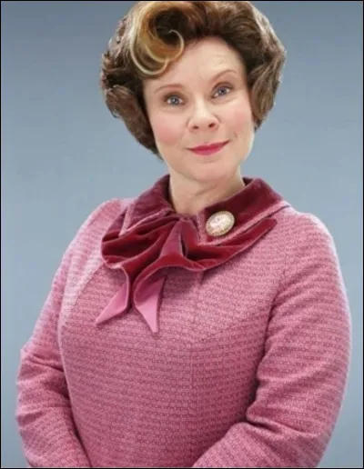 Quel est le second prénom du professeur Ombrage ?