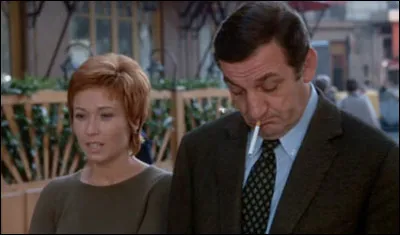 Ce film de José Giovanni met en scène l'inspecteur principal Marceau Leonetti (Lino Ventura) et Jeanne Dumas, (Marlène Jobert) sa nouvelle auxiliaire : c'est ...