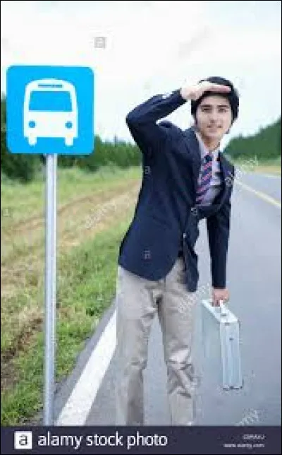 Le bus n'est pas encore arrivé :