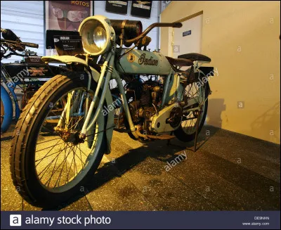 J'ai joué dans "Géant" et "Easy Rider". Je suis donc :