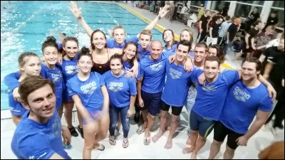 Lors des interclubs, une équipe est composée de :