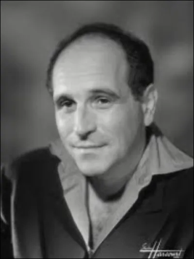 ''Paname'' est un titre de Léo Ferré. Qui a déclaré être ''Amoureux de Paname'' en 1975 ?