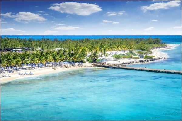 Les Îles Turques-et-Caïques sont un territoire britannique situé...