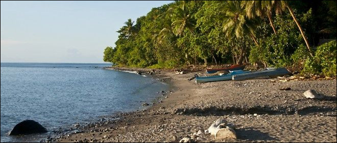 Les îles Salomon sont des îles proches...