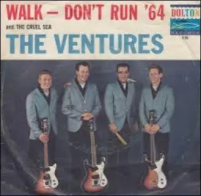 ''Walk, Don't Run'' est un titre des Ventures. Quel sculpteur a cr&eacute;&eacute; la statue ''L'homme qui marche'' ?