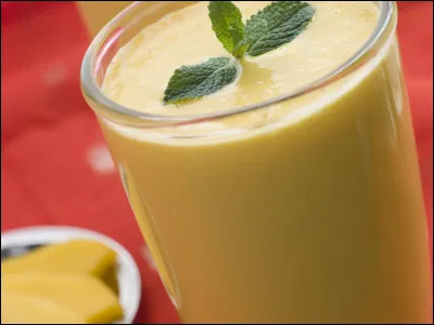 Où le lassi, breuvage réalisé avec du dahi (yaourt), est-il excellent moyen d'apaiser le feu des mets épicés qu'il accompagne ?