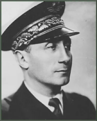 Qui est ce Martial, général d'armée aérienne, commandant des Forces françaises aériennes libres (1941-1944) puis chef d'état-major de l'Armée de l'air (1944-1946), mort en 1980 ?