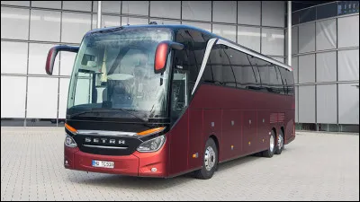 On n'a pas encore passé la frontière ! Quel est le petit nom de ce car d'Outre-Rhin, dont le nom originel du constructeur est maintenant apposé sur des remorques de camion ?