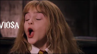 Lequel de ces sorts Hermione utilise-t-elle pour faire perdre la mémoire à ses parents ?