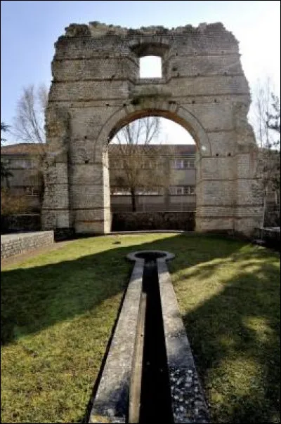 Quel est le nom de ce monument ?