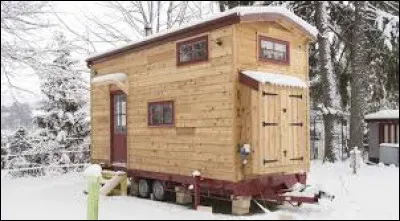 Ce que vous voyez sur la photo est une Tiny House.