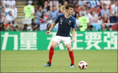 Avant de rejoindre le Bayern Munich en juillet 2019, dans quel club jouait Benjamin Pavard ?