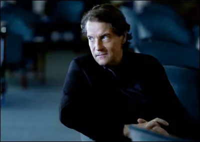 Dans quel album peut-on retrouver la chanson "La Robe et l'échelle" ?