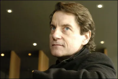 En quelle année est sorti son album live "Double Tour" ?