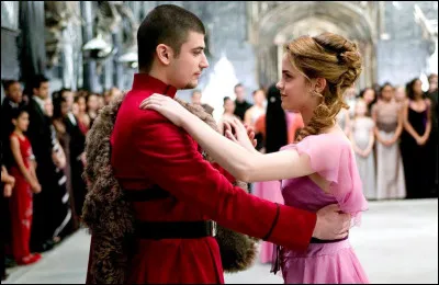 Où se situe Dumstrang ?