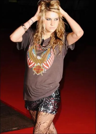 Qui est cette chanteuse ?