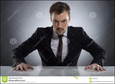 Accepterais-tu que ton ou ta compagne te dise comment tu as le droit de t'habiller ?