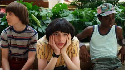 Combien Mike a-t-il en poche pour faire un cadeau à Eleven ?