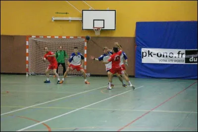 Lors de quelle saison a eu lieu le dernier derby entre 2 équipes +16 masculins du Brienne Handball en championnat départemental ?