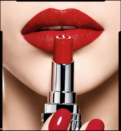 Qui chante "Kiss me" ?