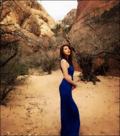 Quel est le nom de ce mannequin ?