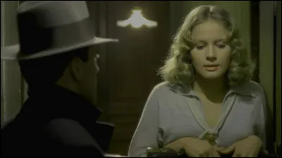 "Le Conformiste", analyse d'une adhésion au fascisme motivée par des ressorts intimes et psychologiques, avec Jean-Louis Trintignant, Dominique Sanda et Stefania Sandrelli, est un film de ...