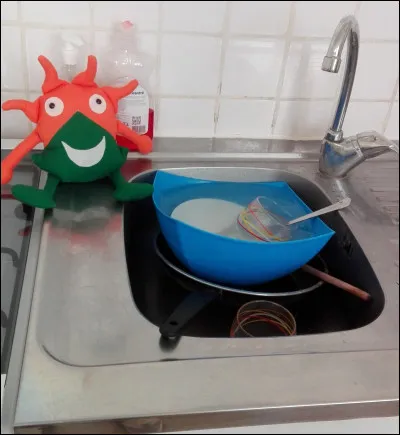 Pour économiser de l'énergie, il est préférable de laver la vaisselle