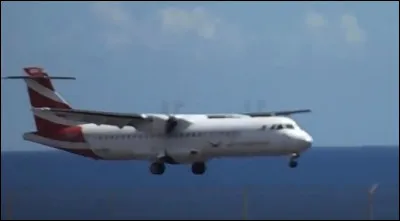 Voilà votre avion qui atterrit ! Je vous souhaite un bon voyage mais avant de partir, une dernière question : de quelle catégorie est-il ?