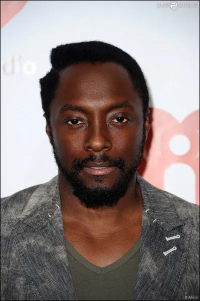 Ancien membre des "Black Eyed Peas". De qui s'agit-il ?