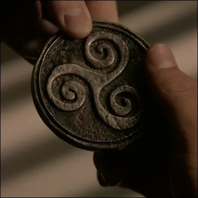 Quelle est la signification du triskel de Derek ?