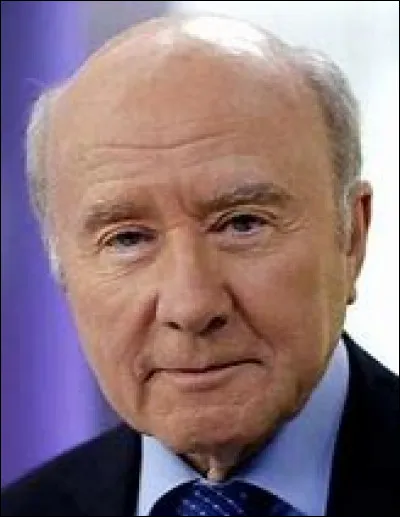 Qui est cet Olivier, journaliste et éditorialiste politique ?