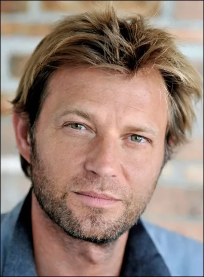 Qui est ce Laurent, journaliste et présentateur de télévision?