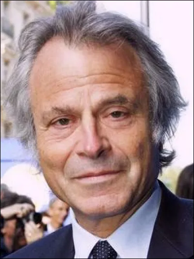 Qui est ce Franz-Olivier, journaliste, éditorialiste, biographe et écrivain franco-américain ?