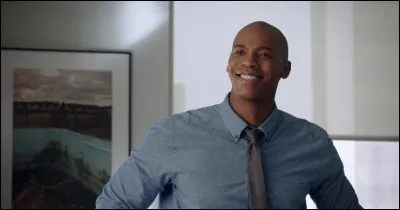 Qui Jimmy Olsen a-t-il connu en premier ?