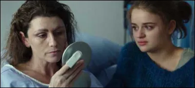 En quelle année, la mère de Elle est-elle morte ?