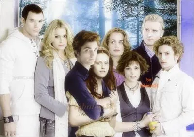 Combien de personnes jouent les Cullen ?