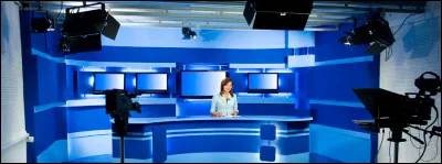 J'en profite pour regarder le journal télévisé de huit heures. Lequel de ces présentateurs du JT a-t-il la plus grande longévité à son poste ?