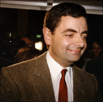 Mr Bean ne se sépare jamais de :
