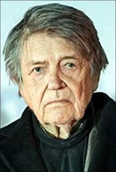 Qui est ce Jean-Pierre, réalisateur français dont l'oeuvre compte plus de soixante longs métrages, mort en 2019 ?