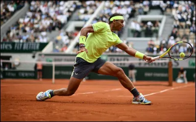 Comment appelle-t-on le service gagnant au tennis ?